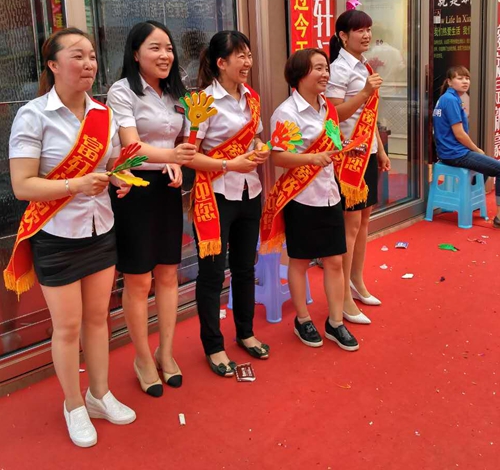 祝賀富軒門窗斬獲十九單，赫章家居建材博覽會完美落幕