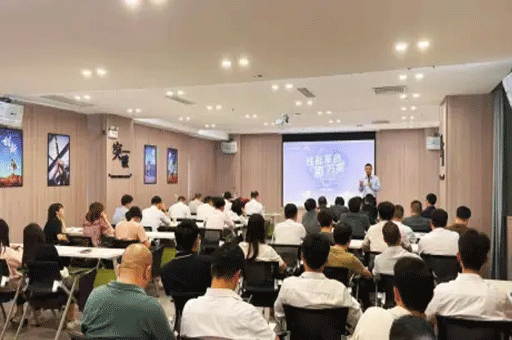 富軒全屋門窗全國五一巡場簽售啟動儀式，圓滿舉行！