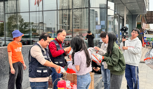 五樓聽講，一樓動手！富軒門窗沉浸式消防培訓(xùn)點燃安全意識